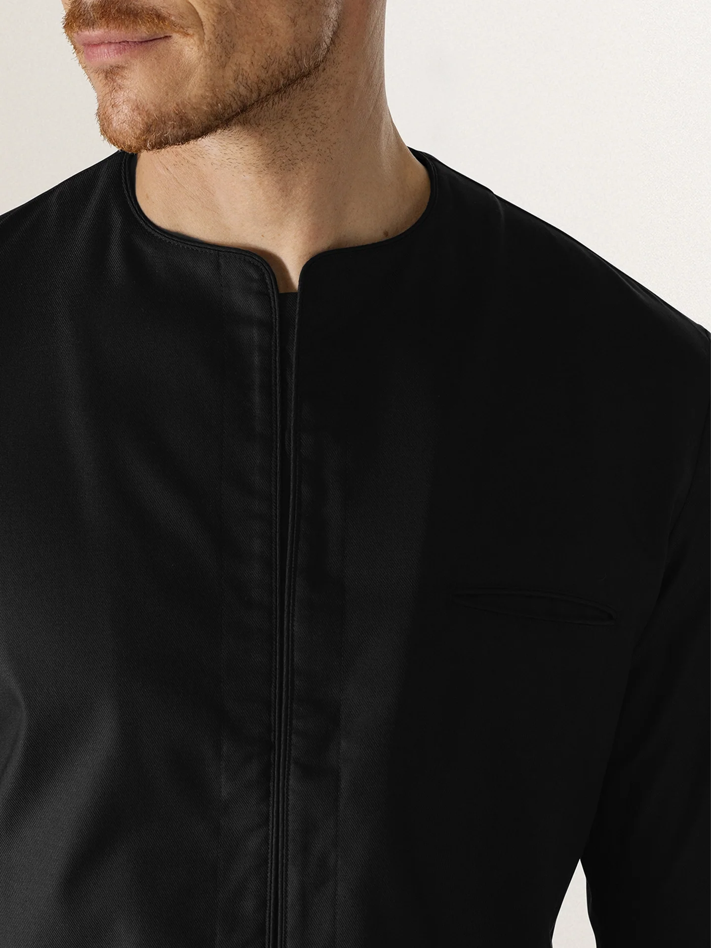 Le Jasper Black