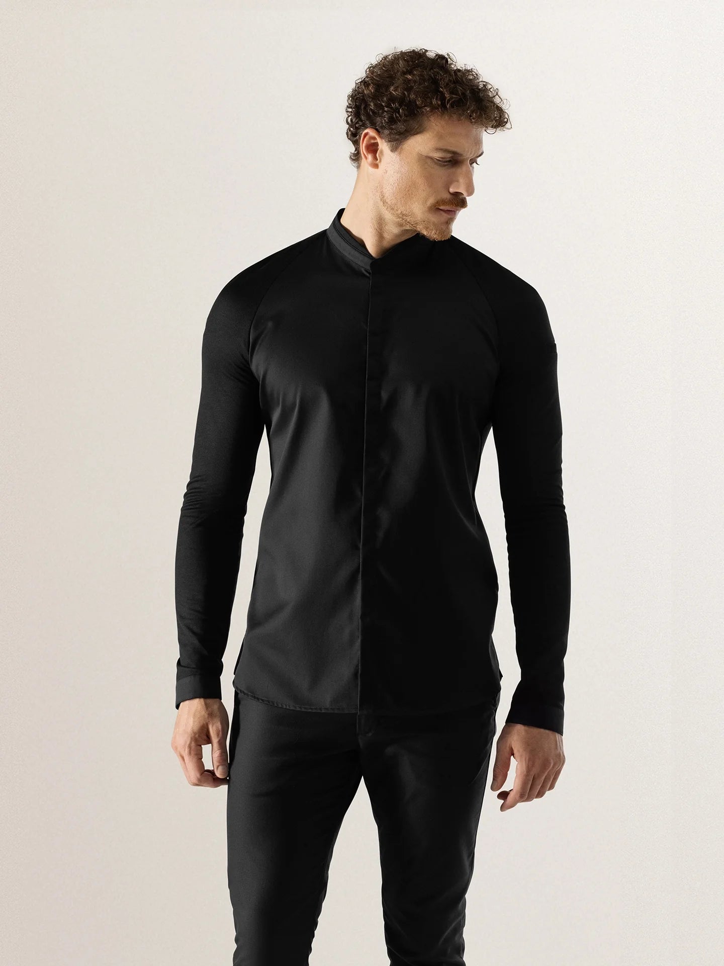 Le Romain Black