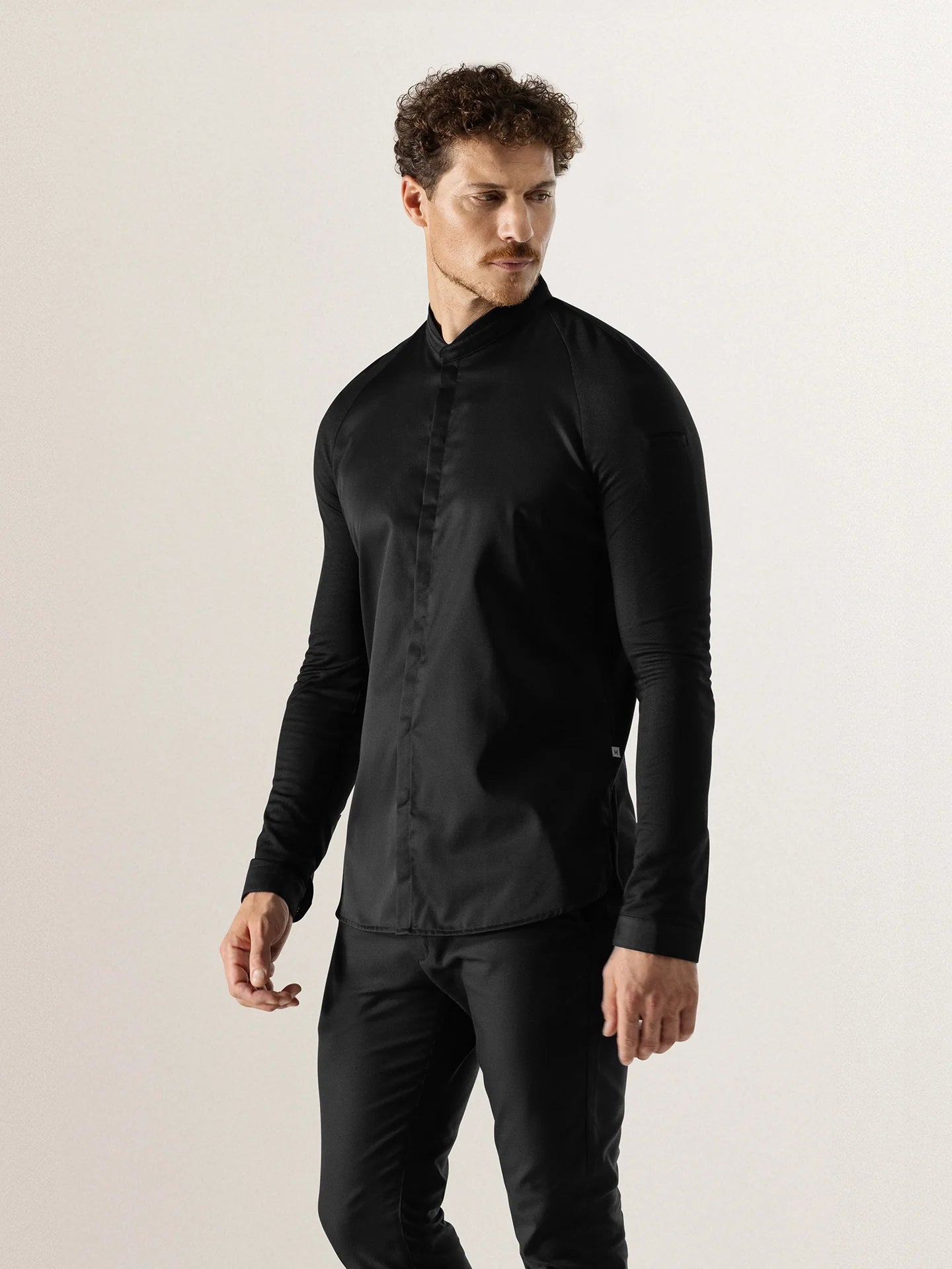 Le Romain Black