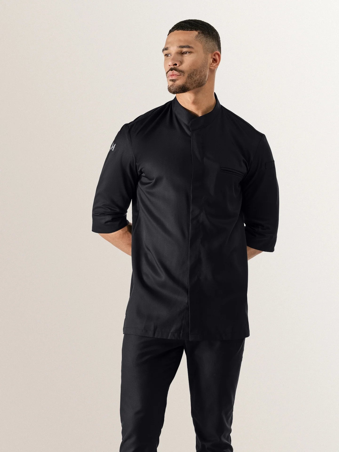 Le Fabian Black