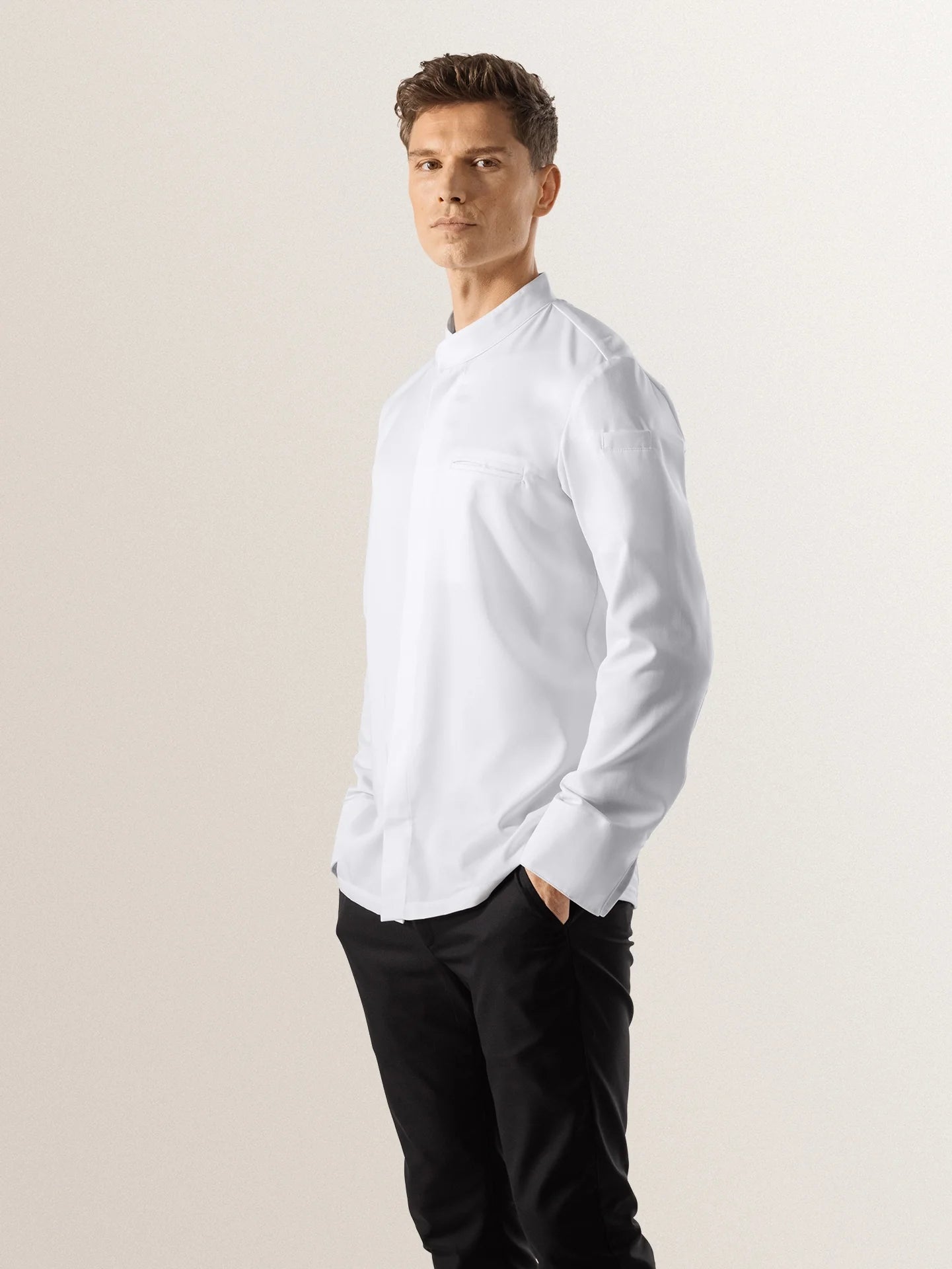 Le Alain White
