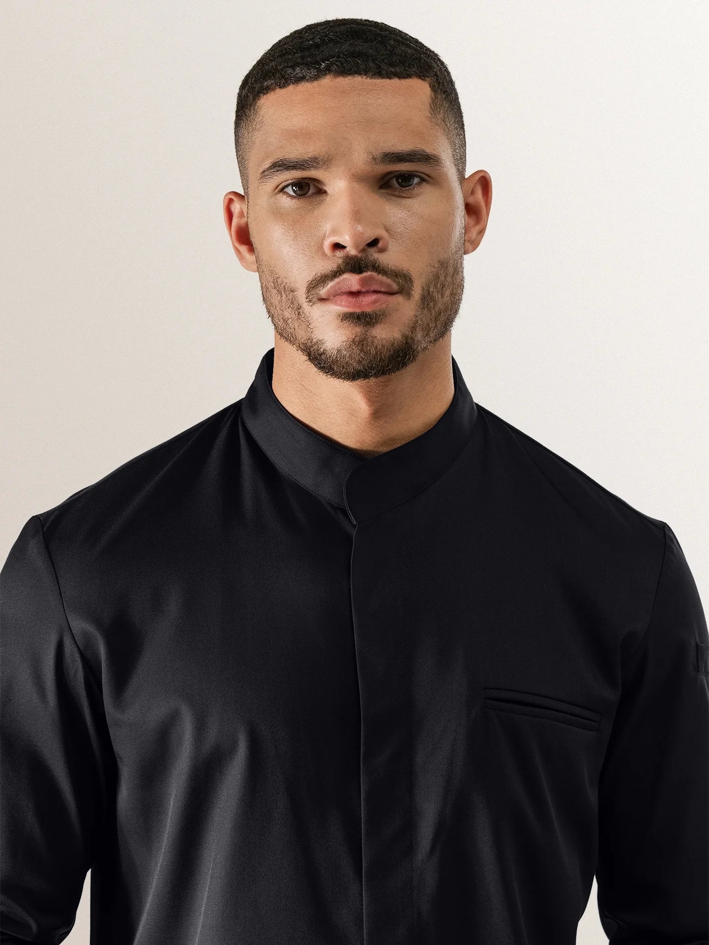 Le Alain Black