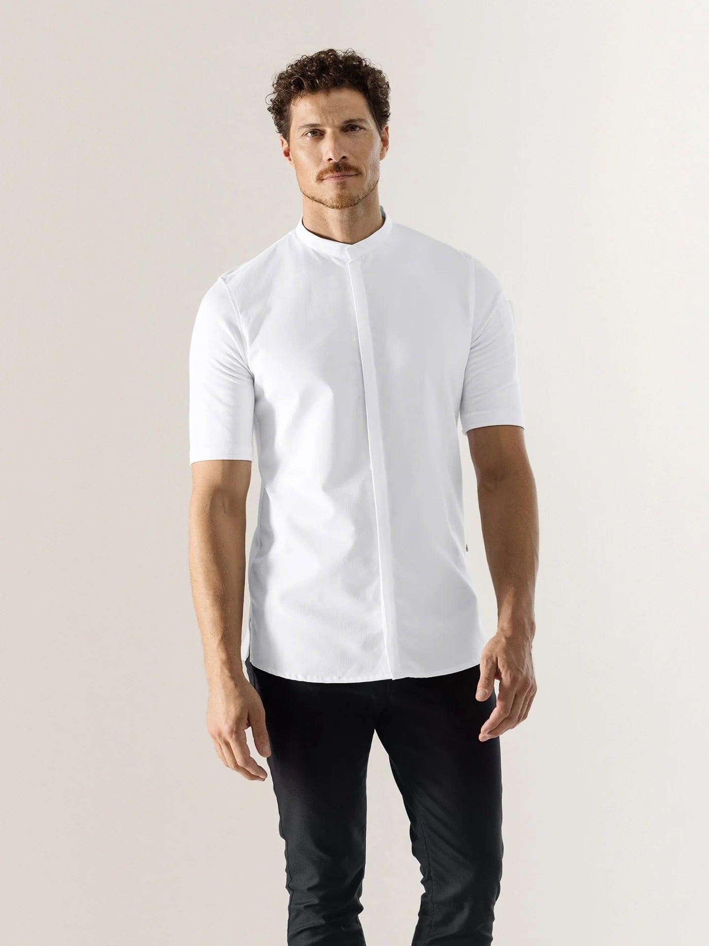 Le Felipe White
