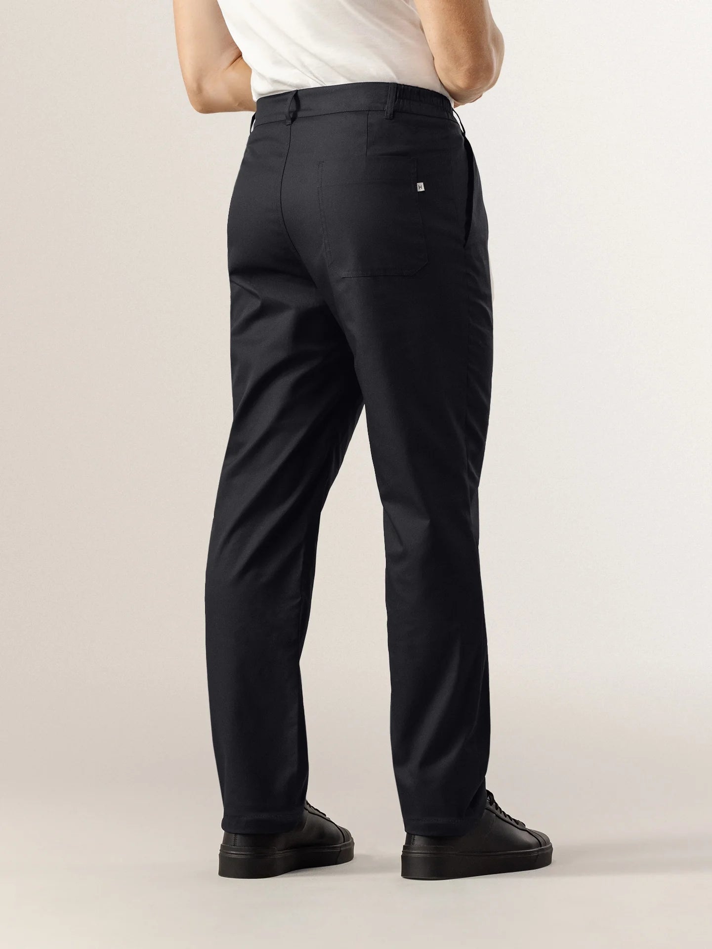 Le Valencia Black