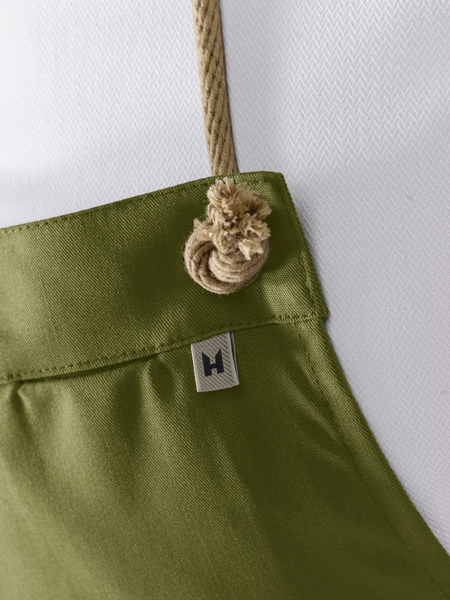 Le Spanish One Olive Green