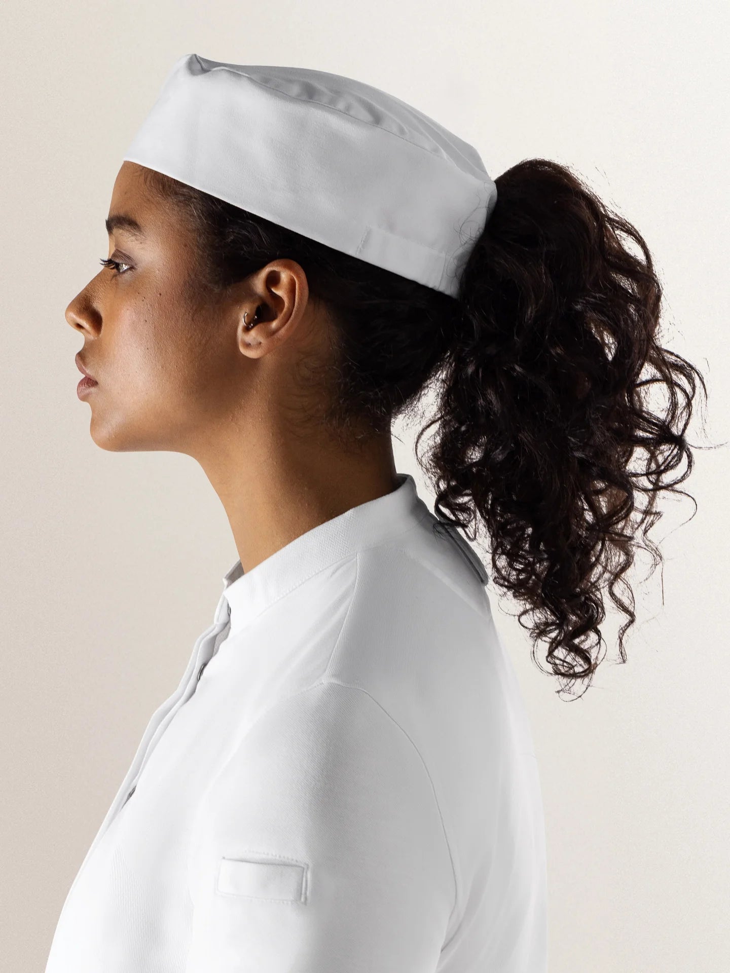 Le Fez ladies White