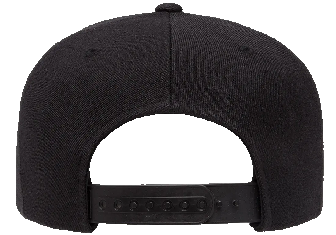 Flexfit YP Classics® premium 5-panel snapback cap
