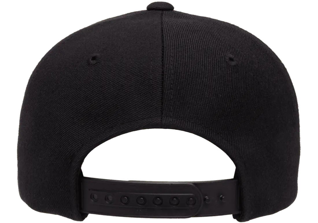 Flexfit YP Classics® premium curved visor snapback cap