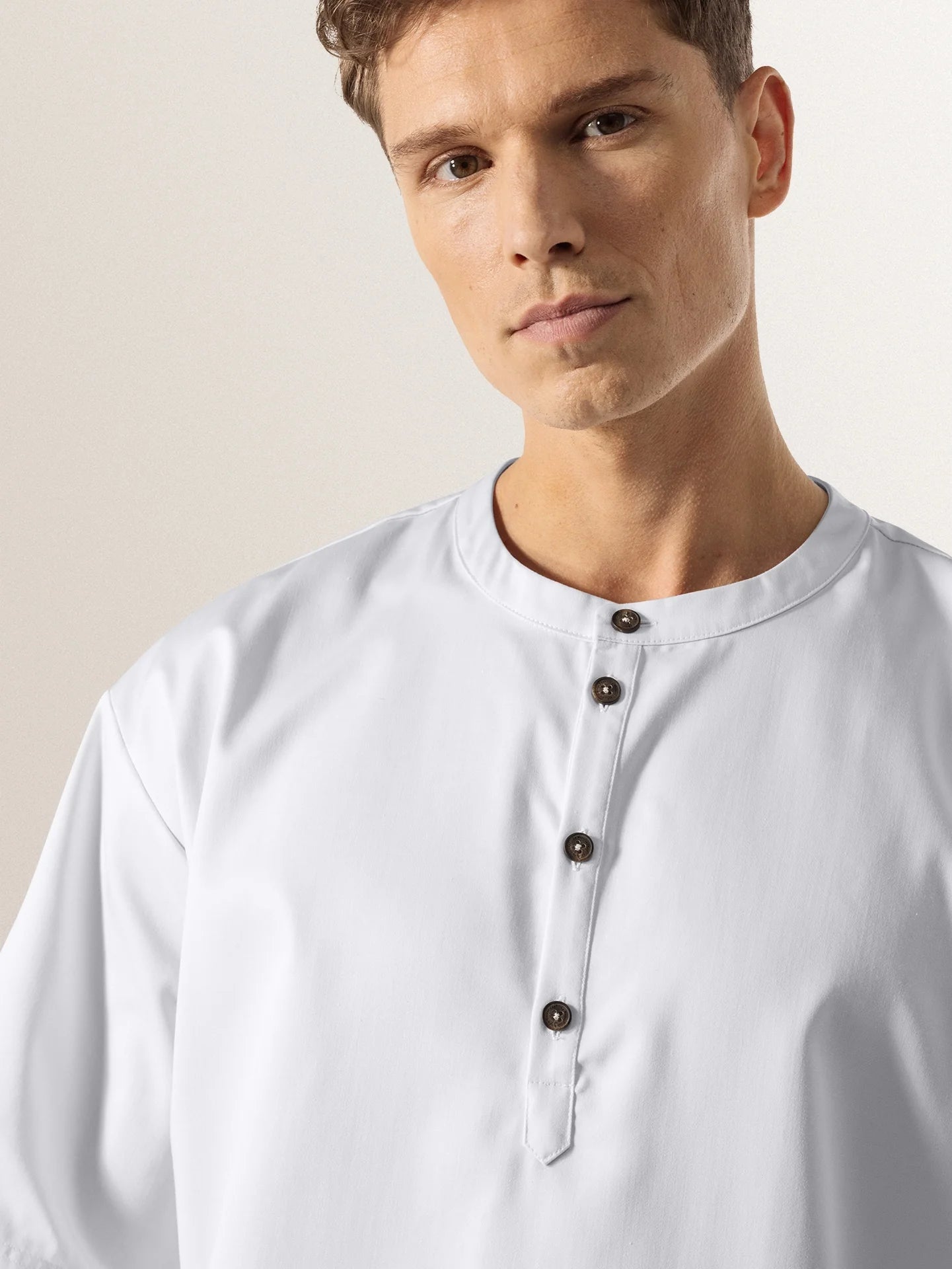 Le Gorgio White