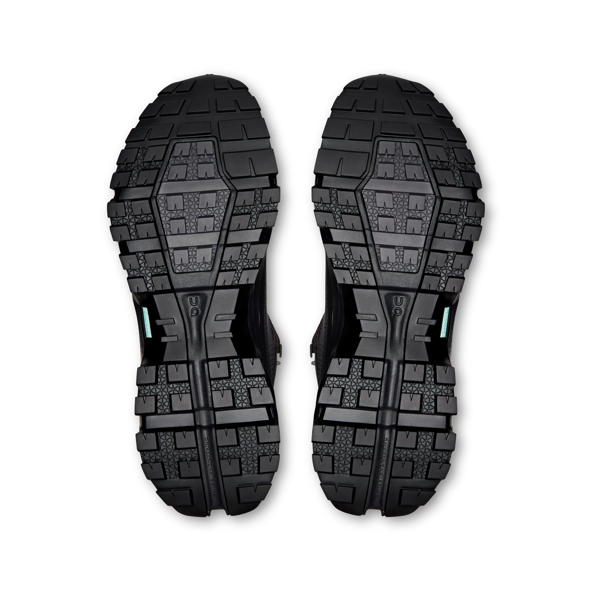 On Cloudrock Mid Waterproof