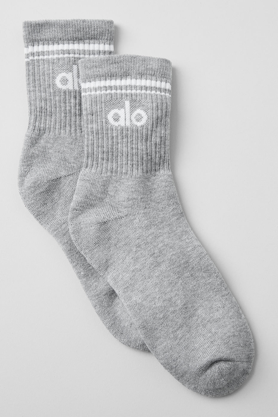 Alo Unisex Half-Crew Throwback Sock