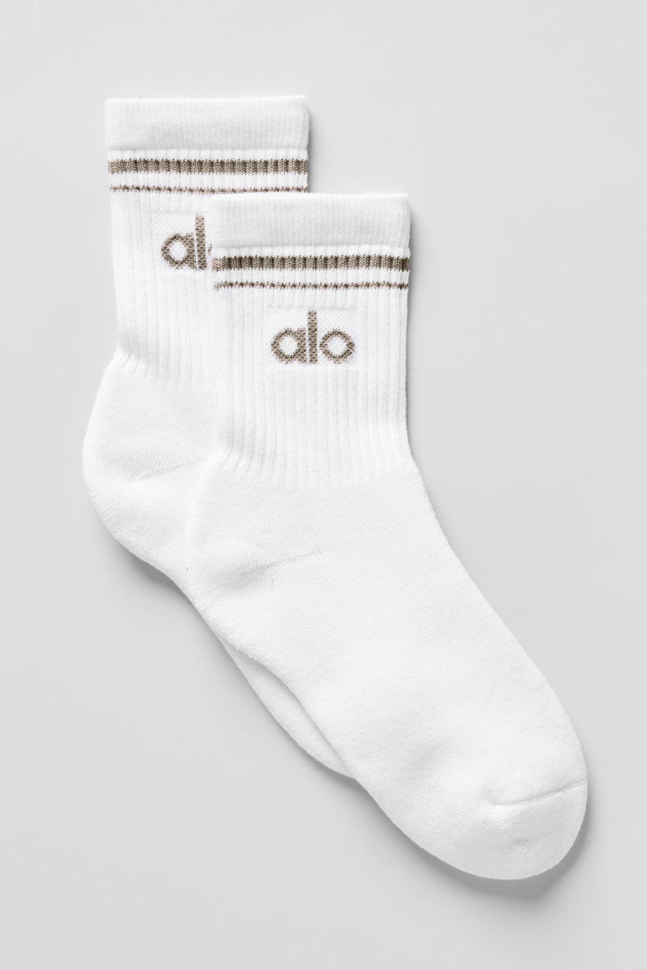 Alo Unisex Half-Crew Throwback Sock