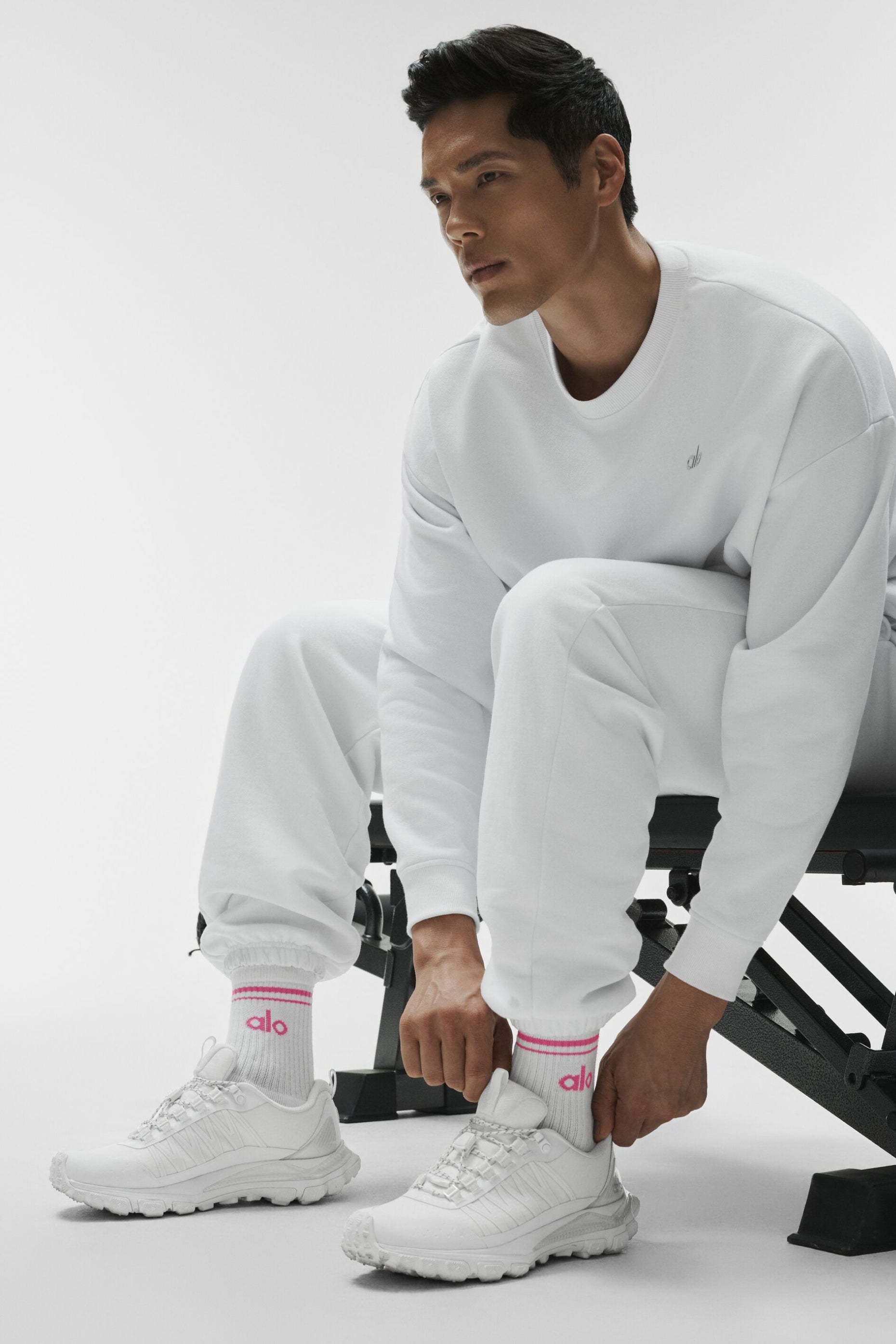 Alo Unisex Half-Crew Throwback Sock