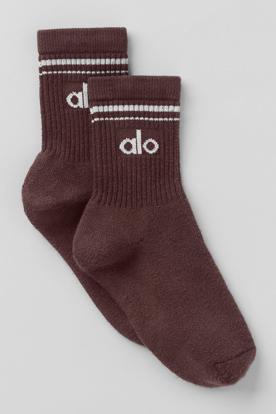 Alo Unisex Half-Crew Throwback Sock