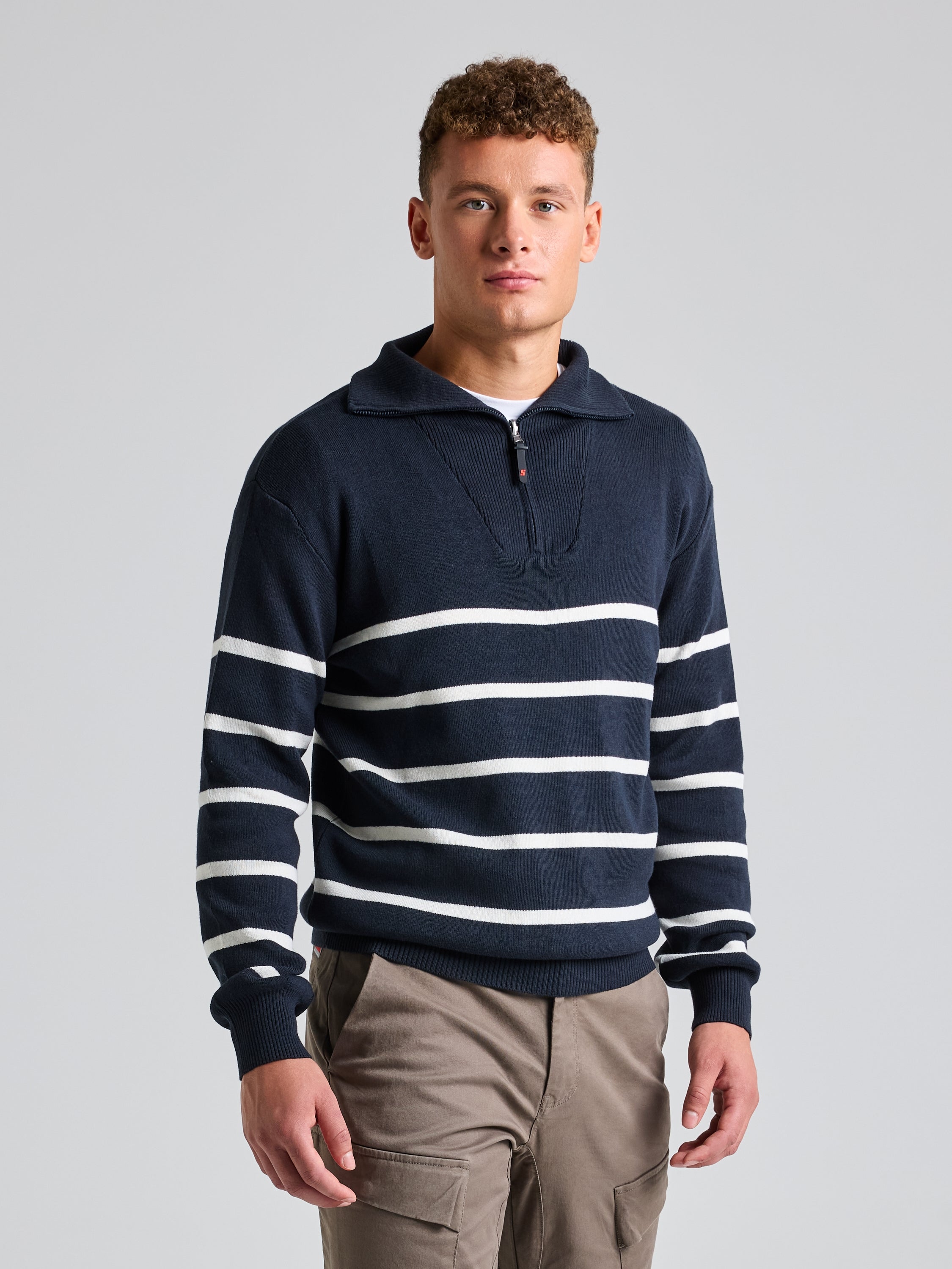 SLAM JUMPER SOBEK
