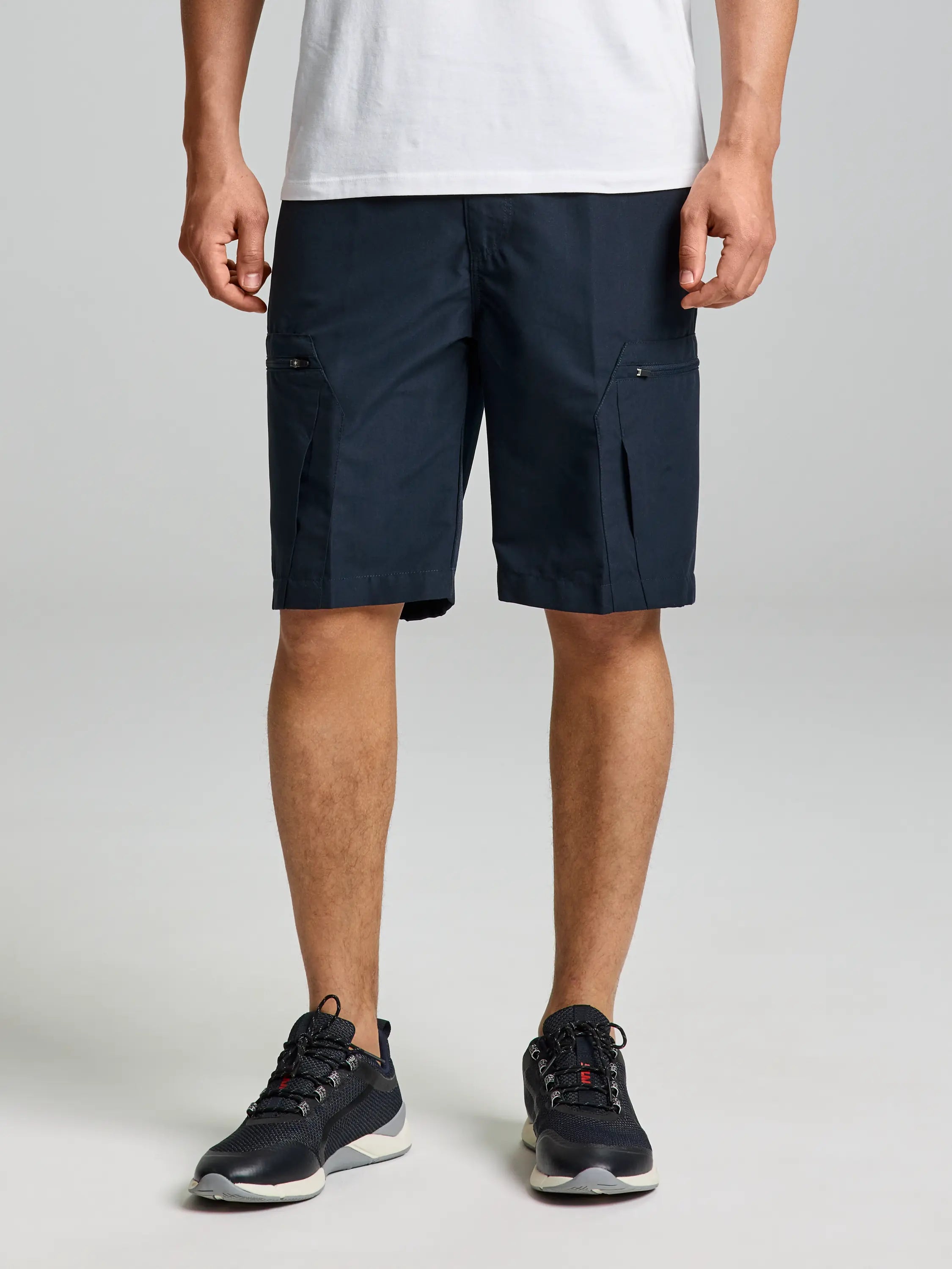 SLAM ACT CARGO SHORT