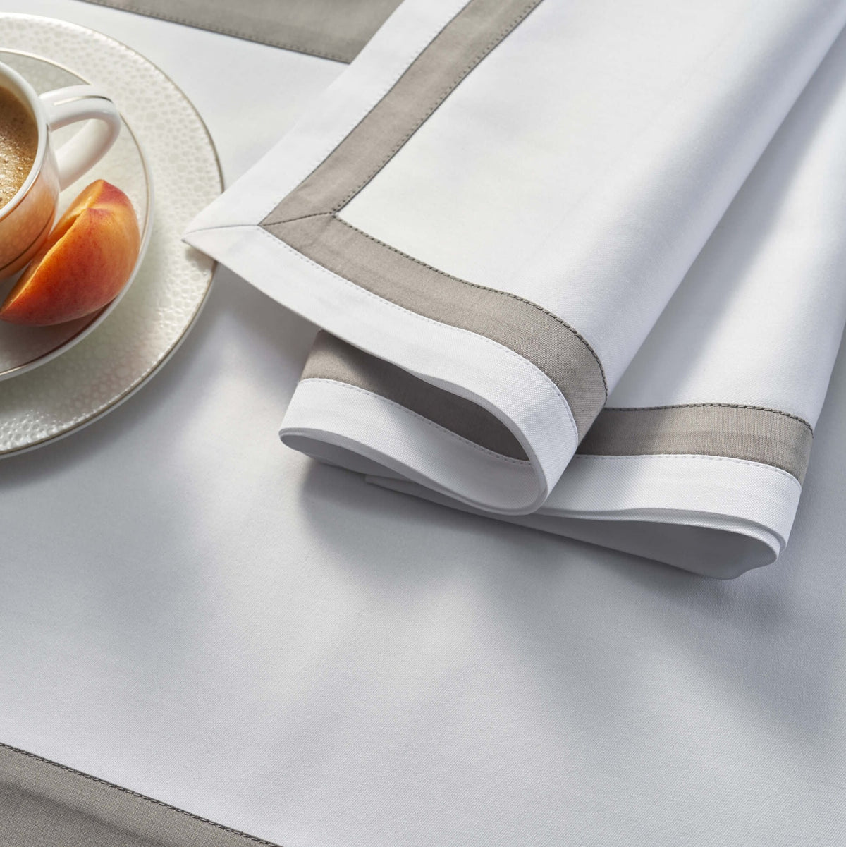 Heirlooms Cambridge Napkin