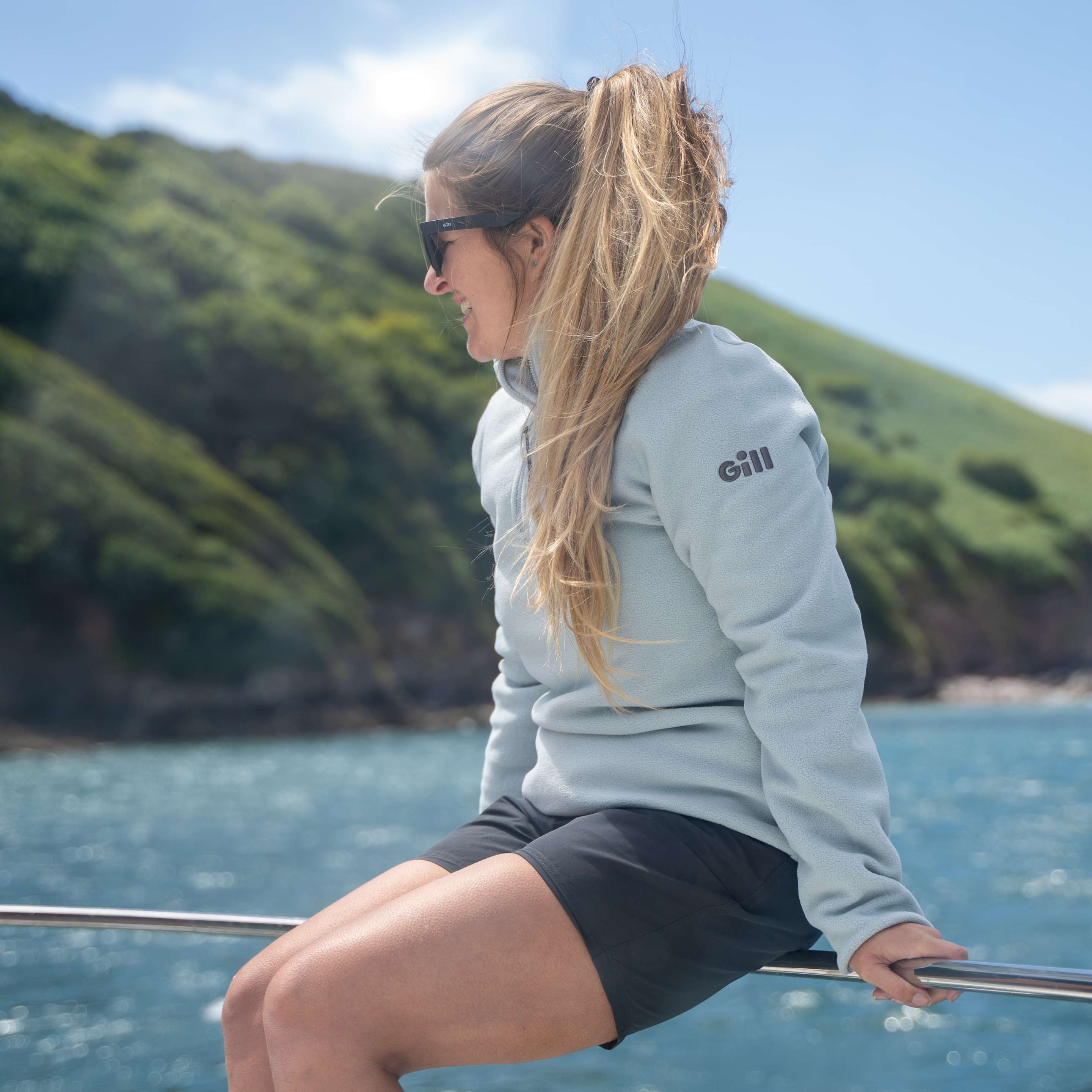 Gill Women's Pursuit 1/4 Zip Fleece