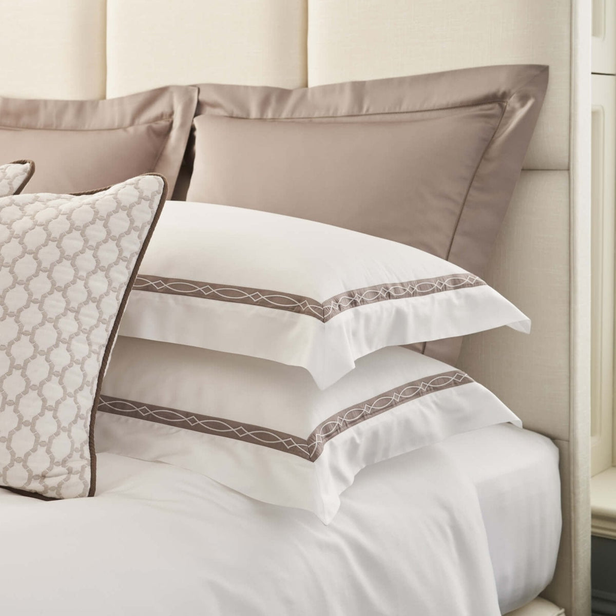 Heirlooms Eaton Oxford Pillowcase