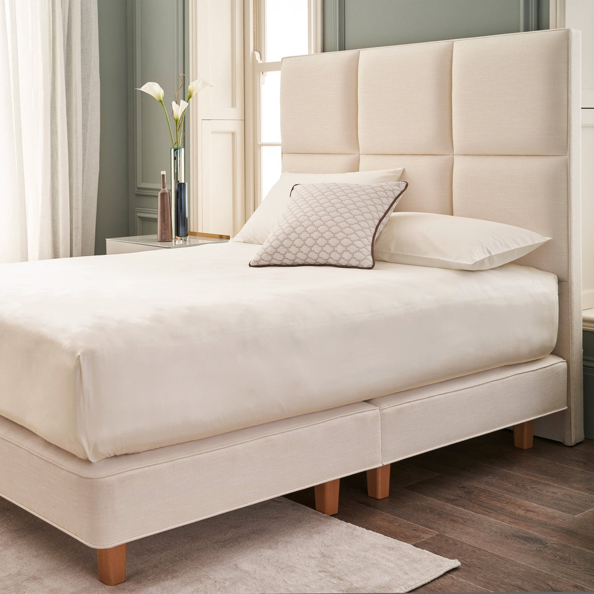 Heirlooms Classic Plain Fitted Sheet