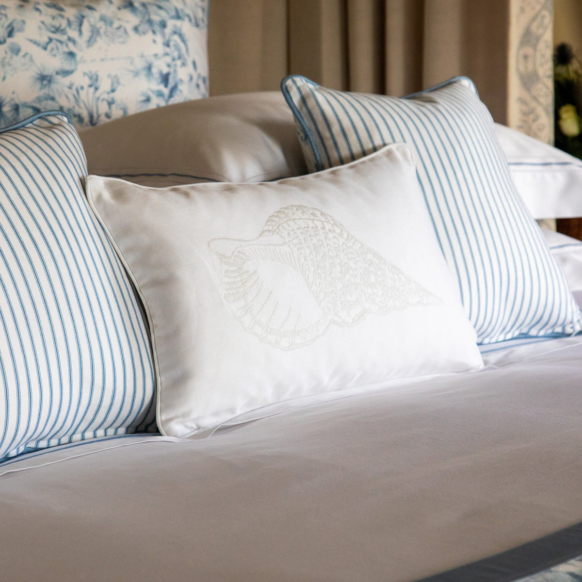 Heirlooms Warm Harbour Shell Cushion