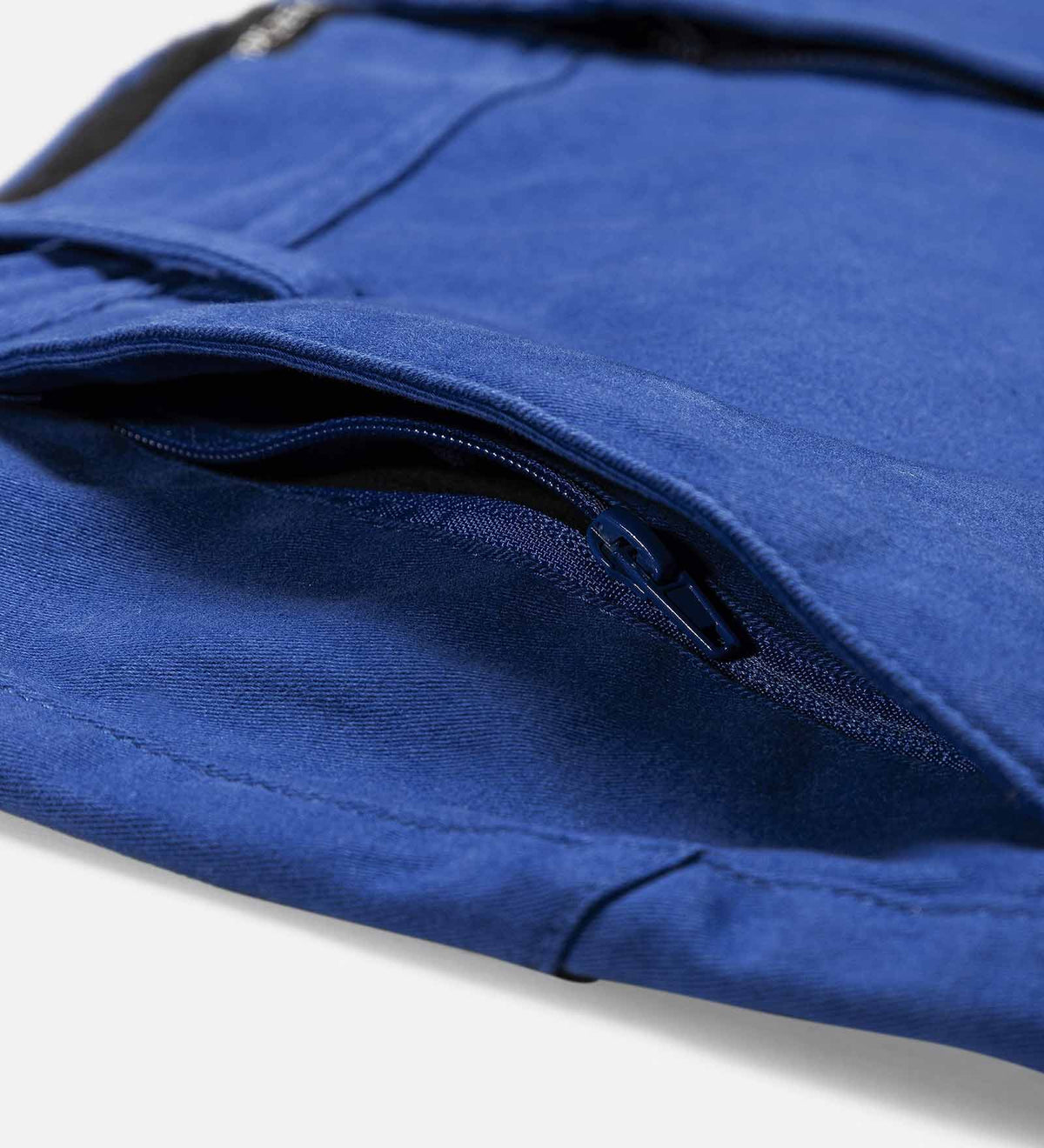 Code Zero Shorts Men Classic