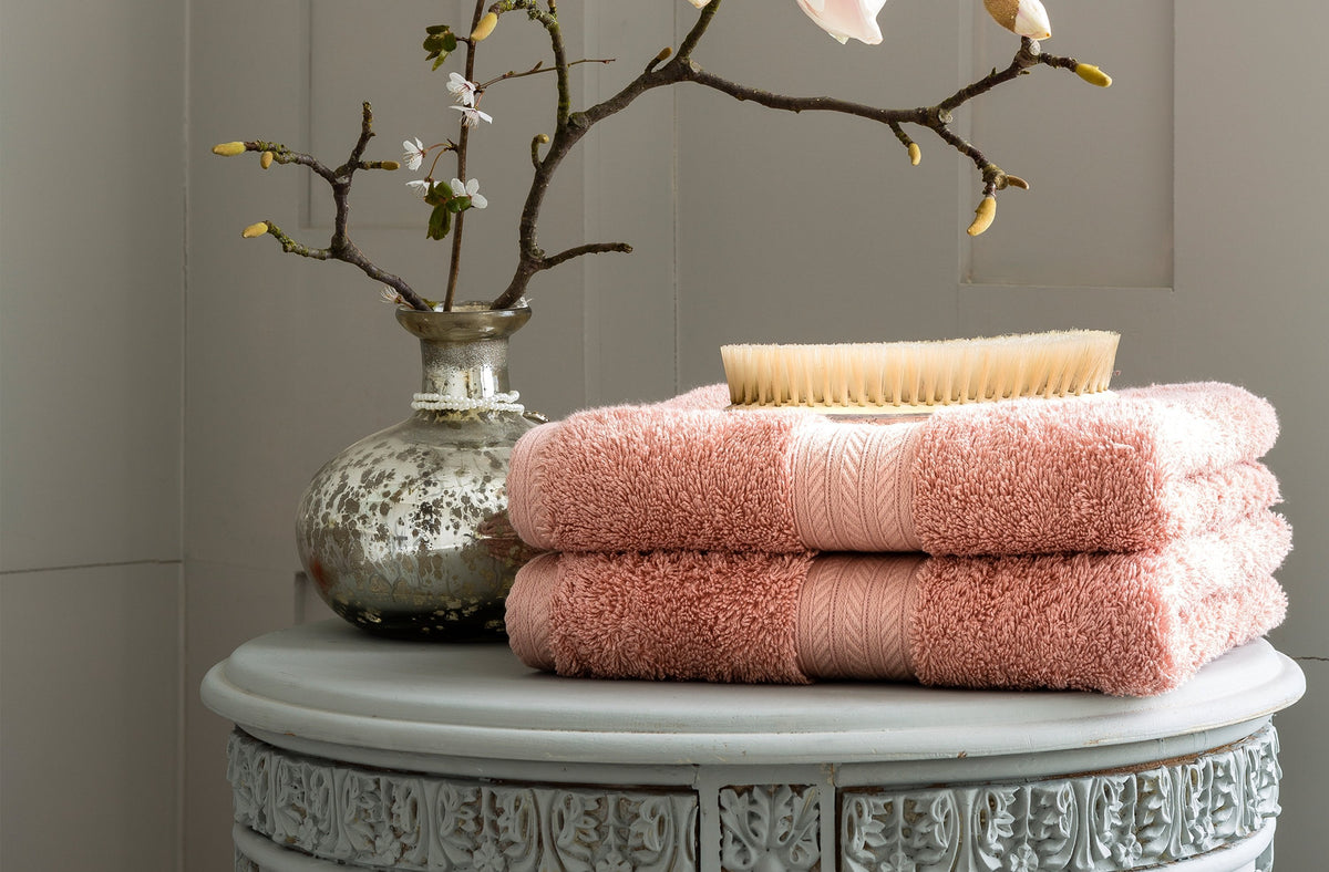 Heirlooms Renaissance Towel