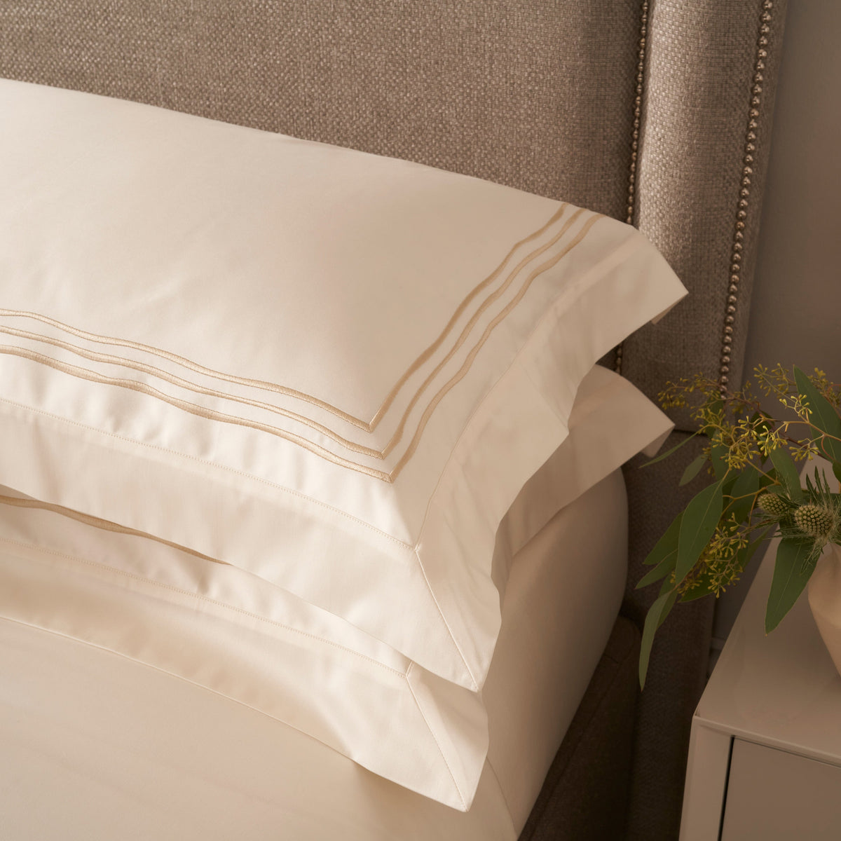 Heirlooms Sunrise Oxford Pillowcase