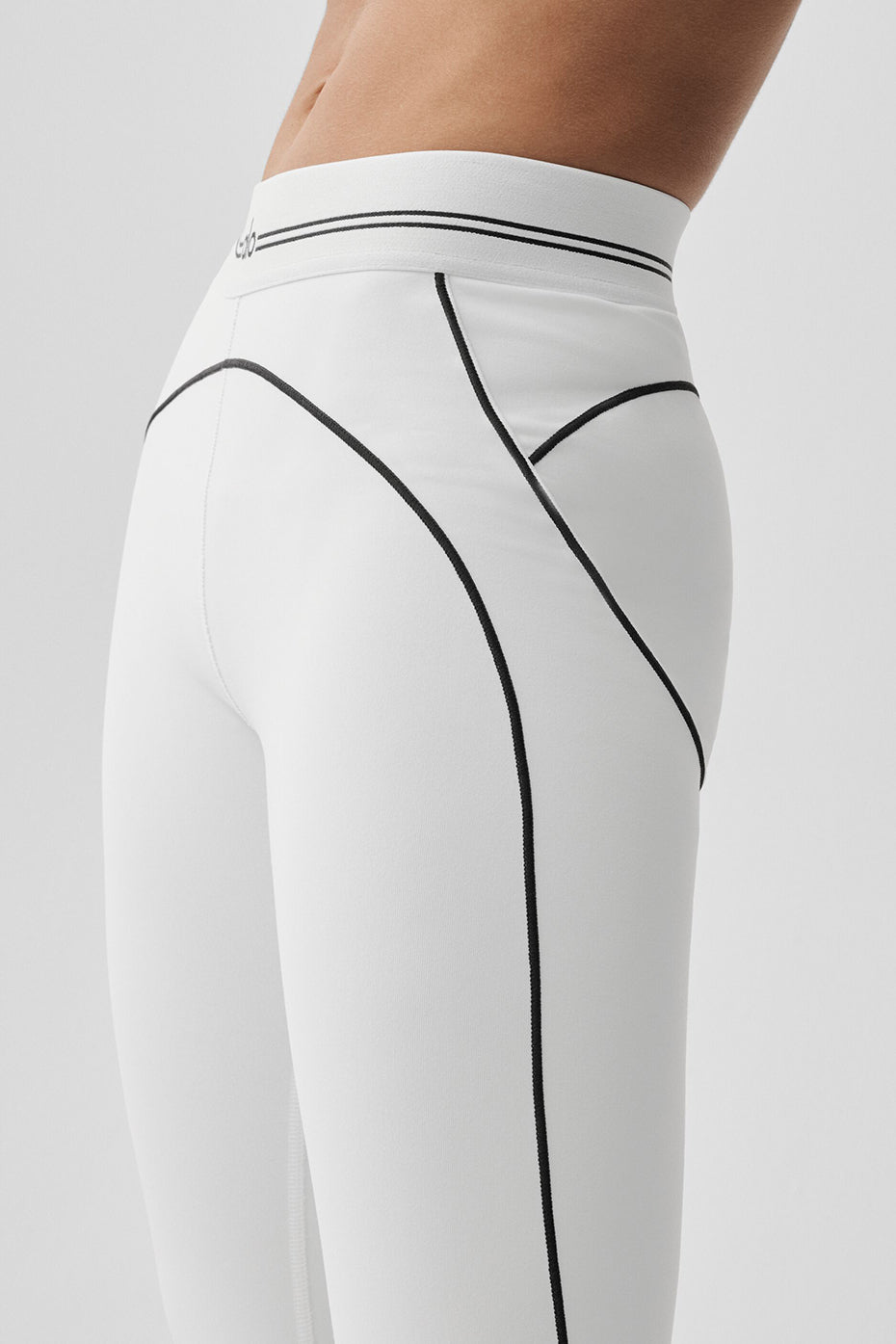 Alo Airbrush High-Waist Heart Throb Legging