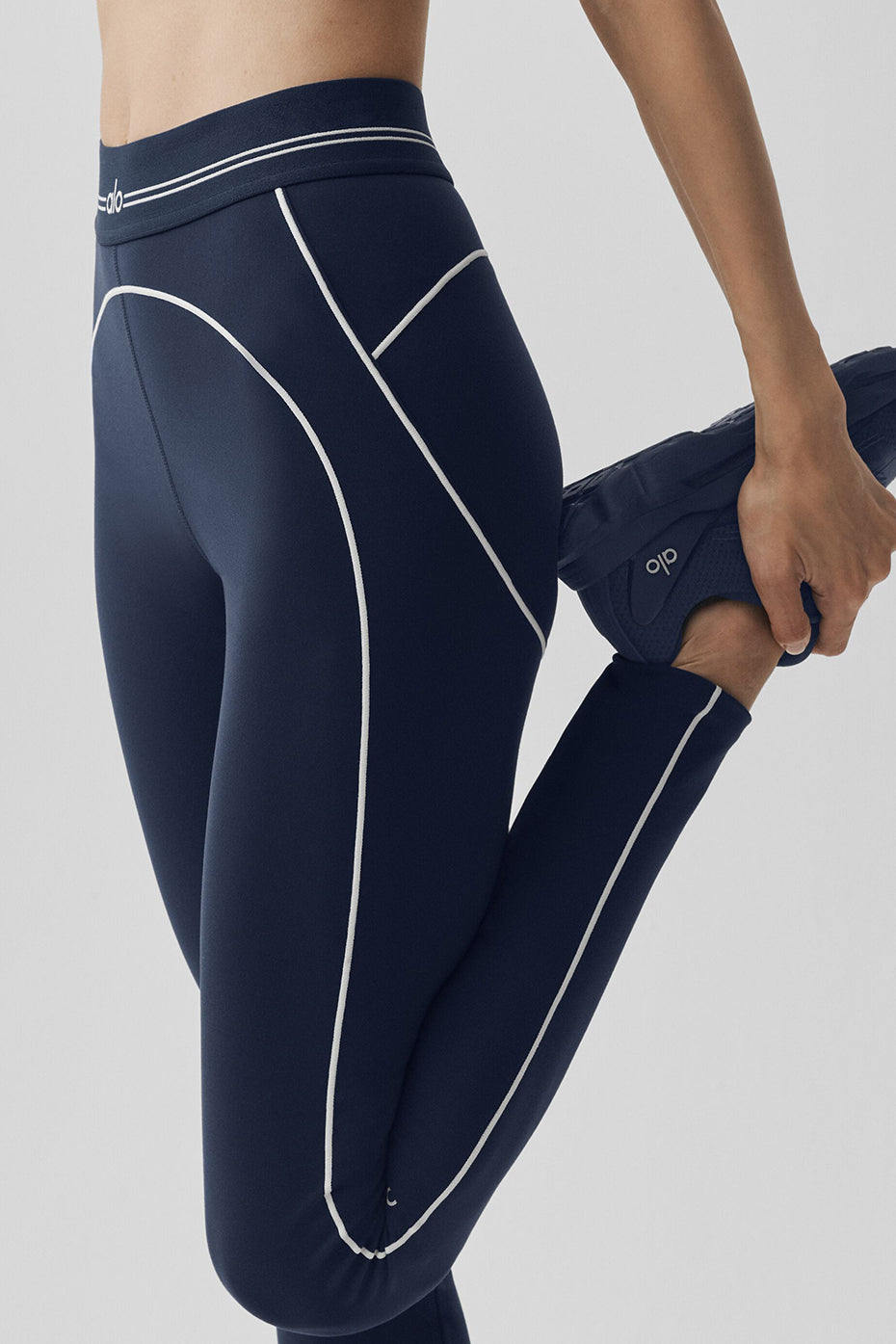 Alo Airbrush High-Waist Heart Throb Legging