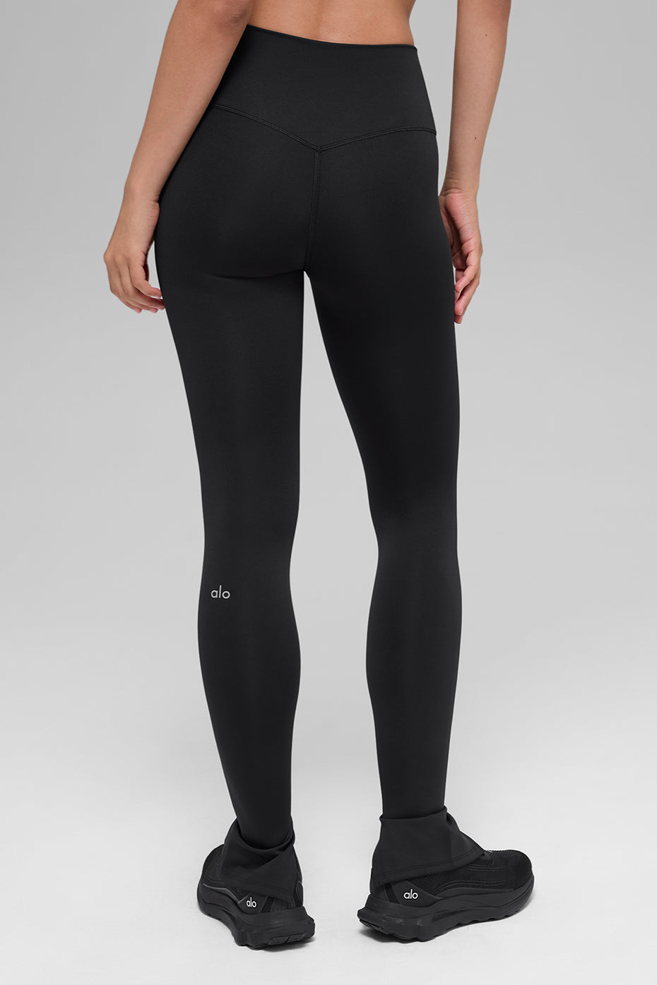 Alo Airlift High-Waist Elongated Legging