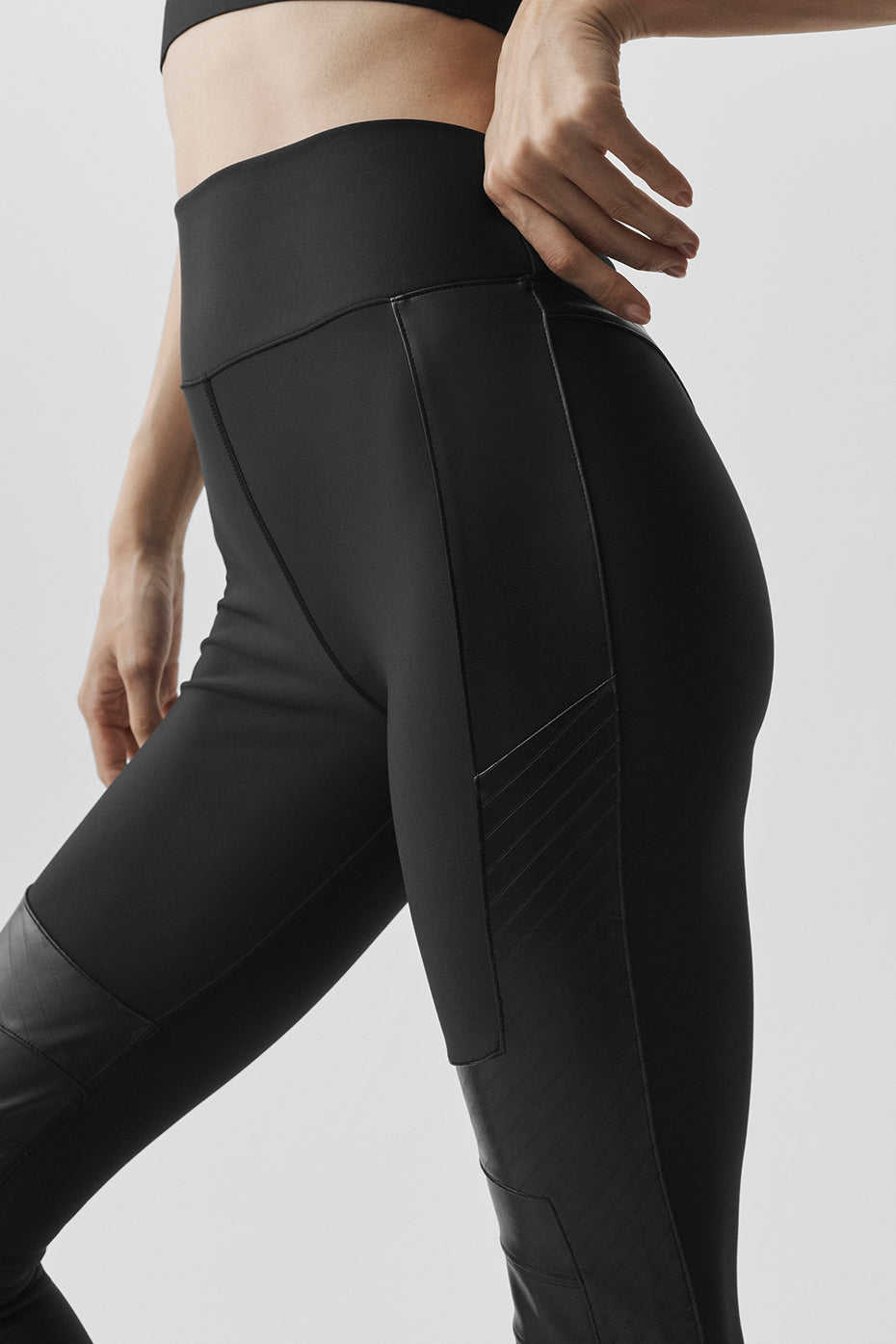 Alo Airlift Winter Warm High-Waist Supermoto Legging