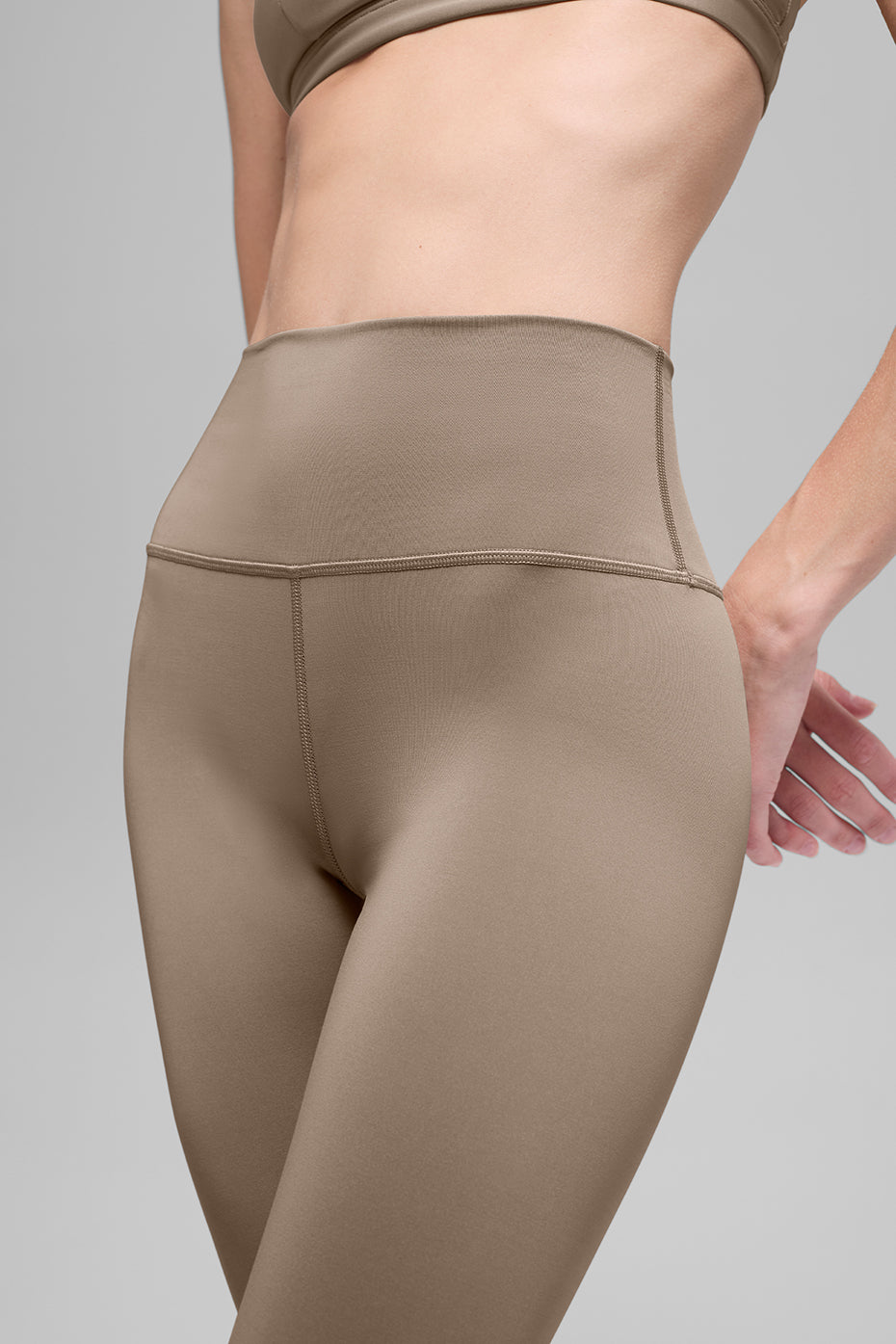 Alo High-Waist Airlift Legging