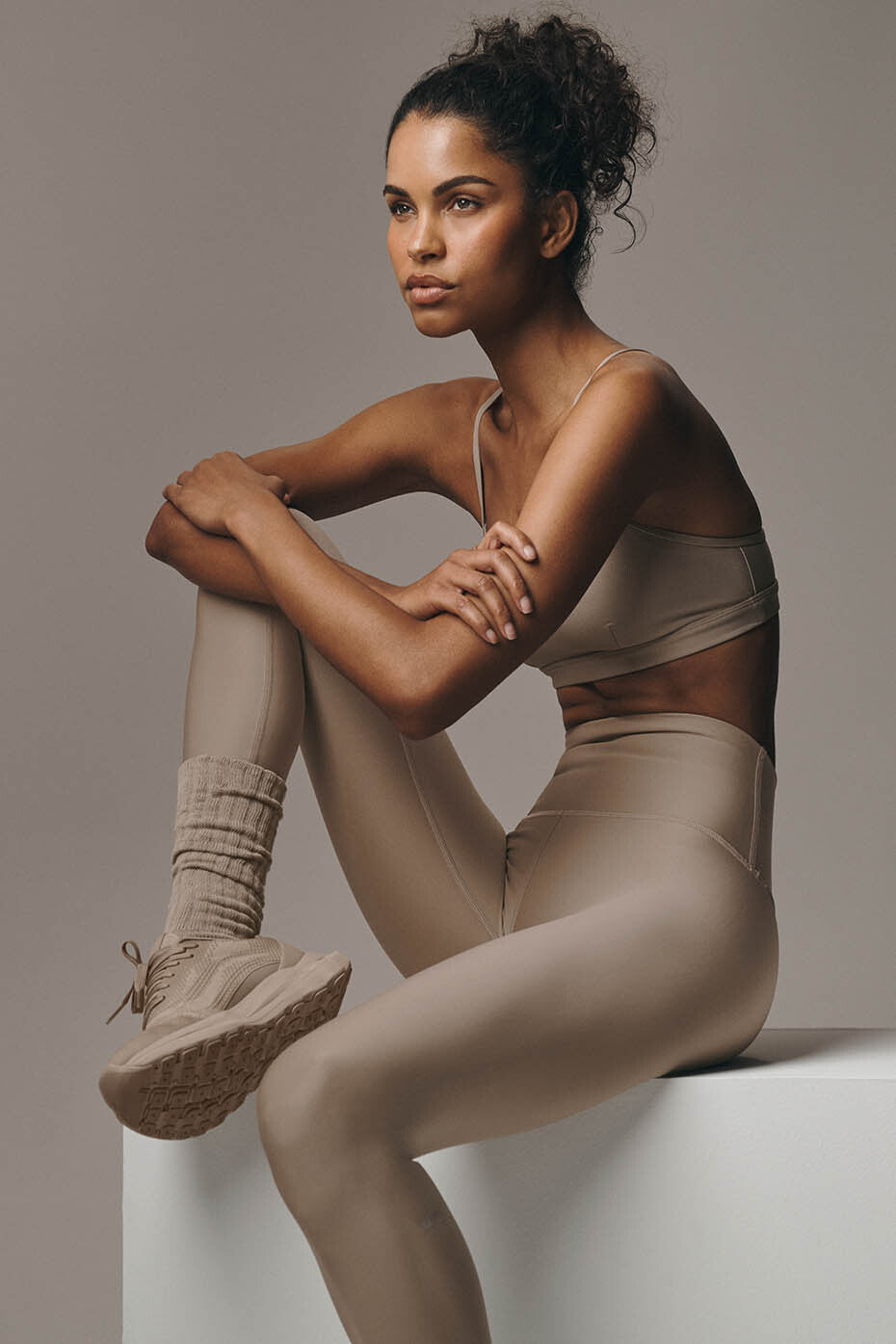 Alo High-Waist Airlift Legging