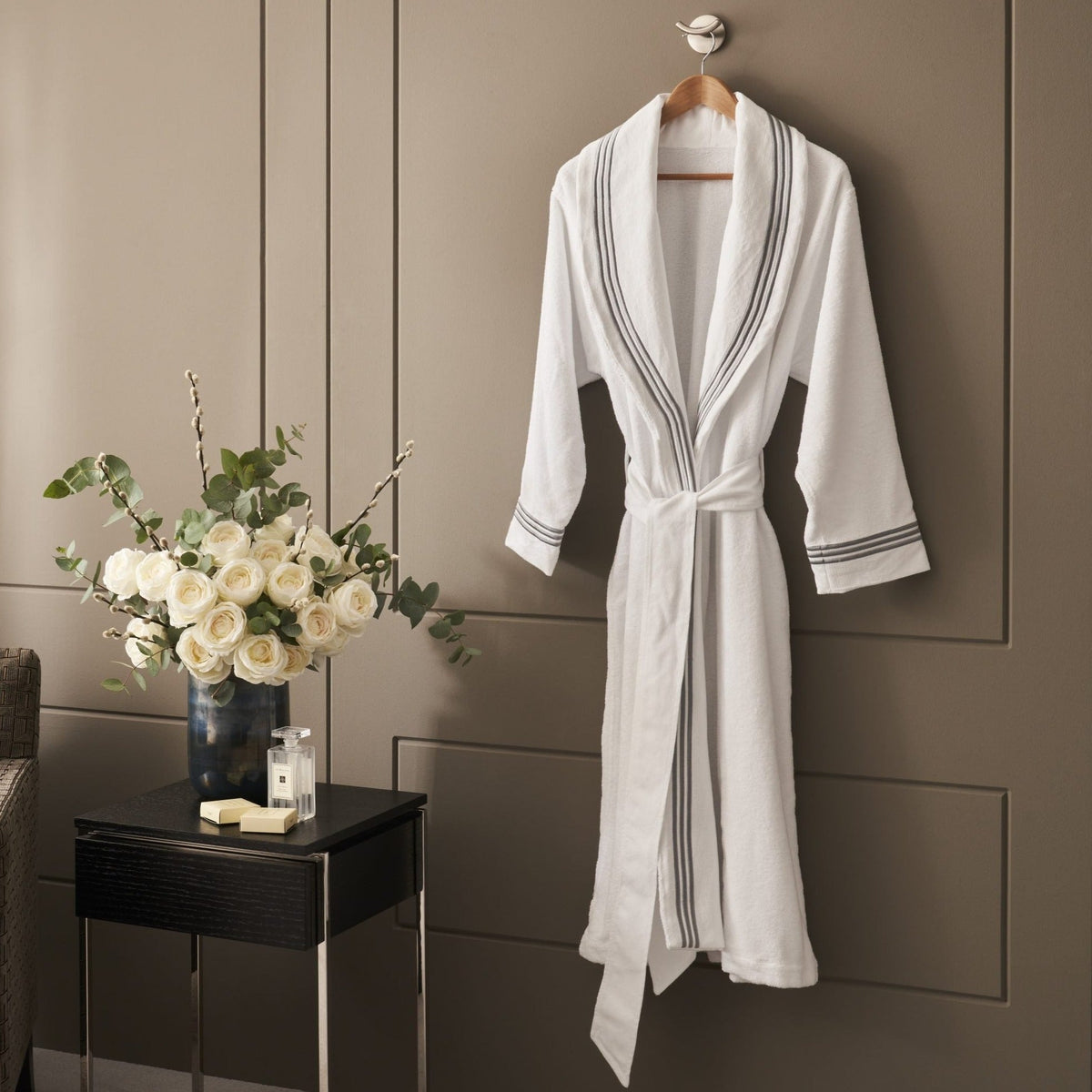 Heirlooms Hartwell Bathrobe