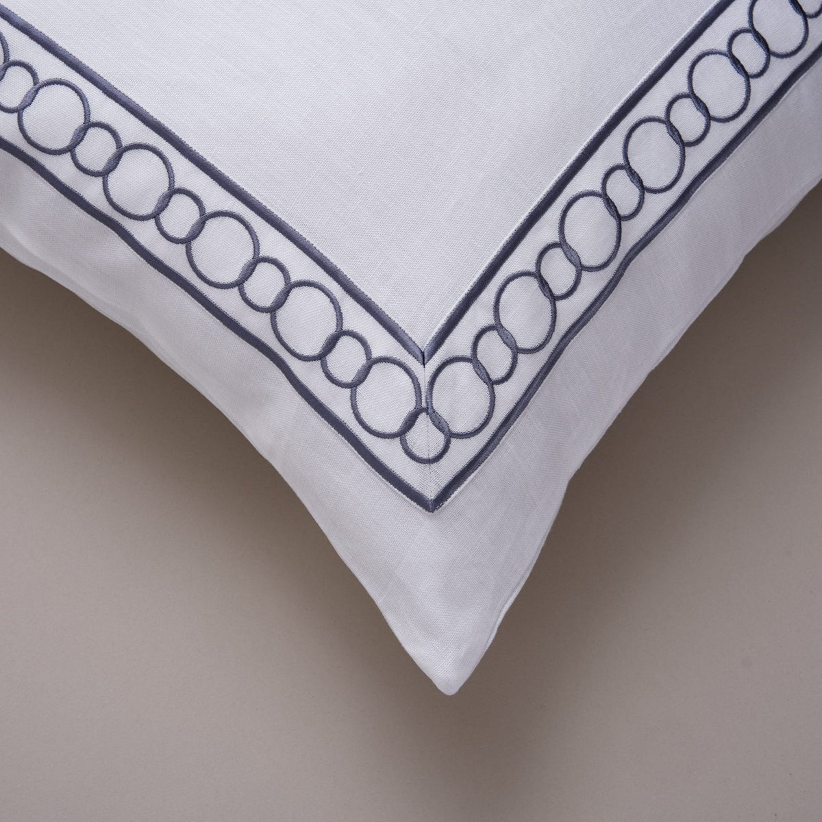 Heirlooms Halo Decorative Cushion